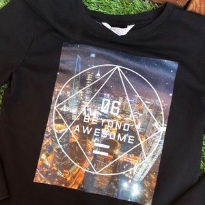 H&M Shirts & Tops - Boys crewneck sweater H&M Shirts & Tops - Boys crewneck sweater